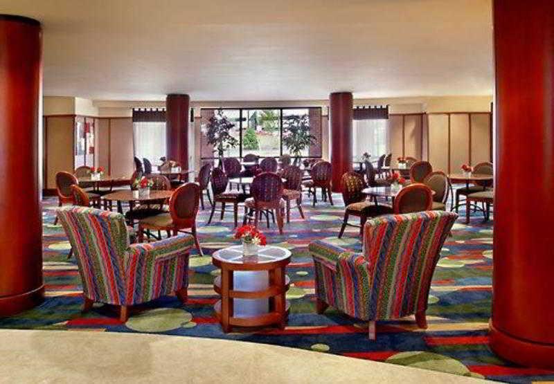 Courtyard Wall At Monmouth Shores Corporate Park Restaurante foto